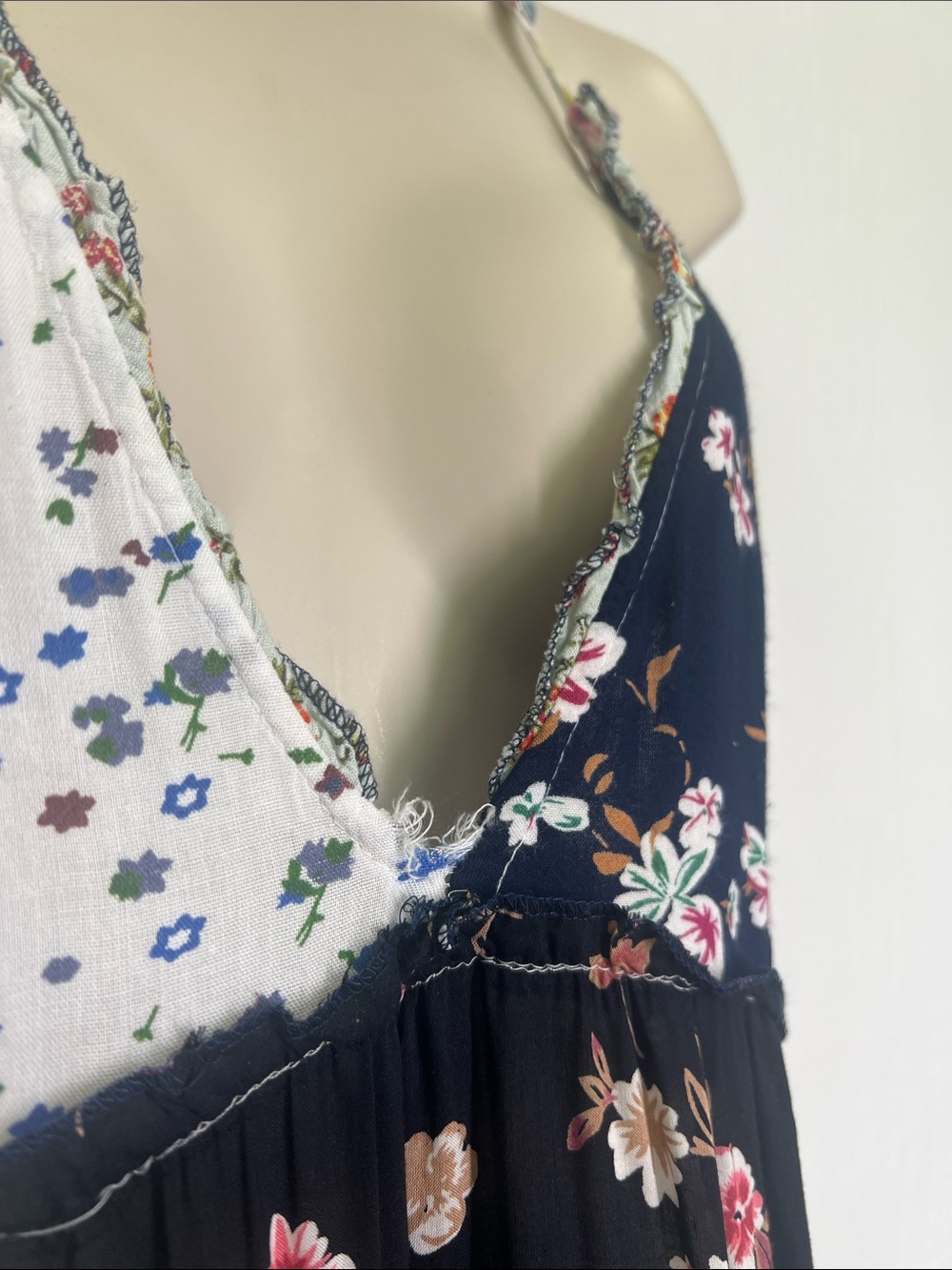 Paani - Bohemian Floral Patchwork Tiered Sleeveless Midi Dress Size Small - Picture 5 of 12